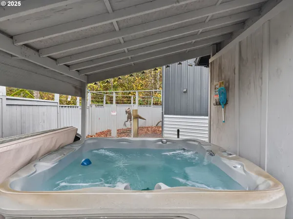 $849,900 | 61 Joy Lane, Washougal, WA 98671