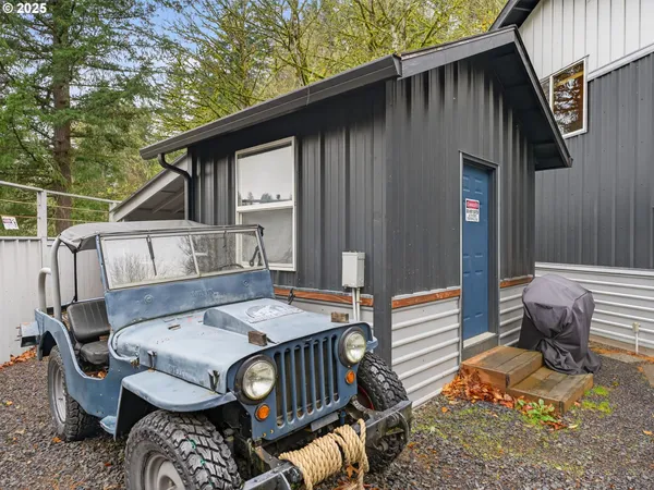 $849,900 | 61 Joy Lane, Washougal, WA 98671