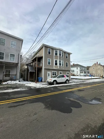 $2,995 | 48 Hunters Avenue, Norwich, CT 06380