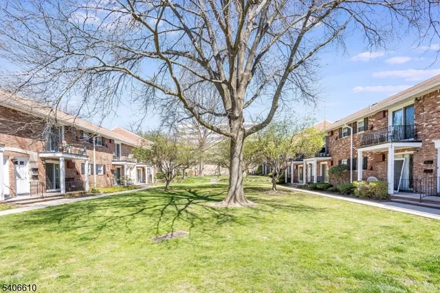 $2,450 | 320 South Street, Unit 12, Morristown, NJ 07960