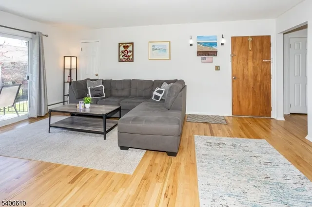 $2,450 | 320 South Street, Unit 12, Morristown, NJ 07960