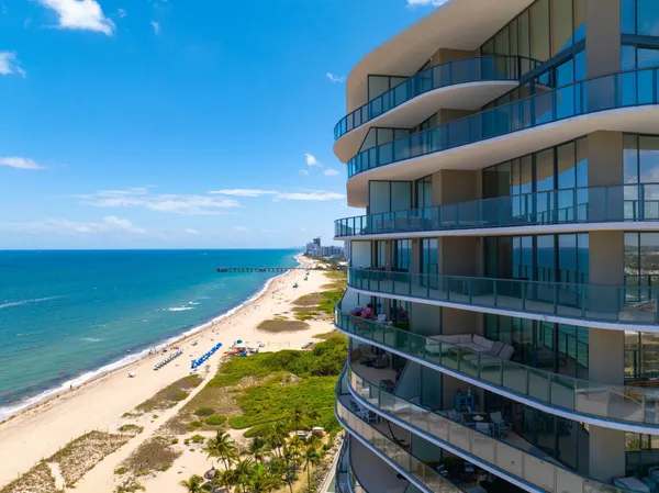 $7,000,000 | 730 North Ocean Boulevard, Unit 17011703, Pompano Beach, FL 33062