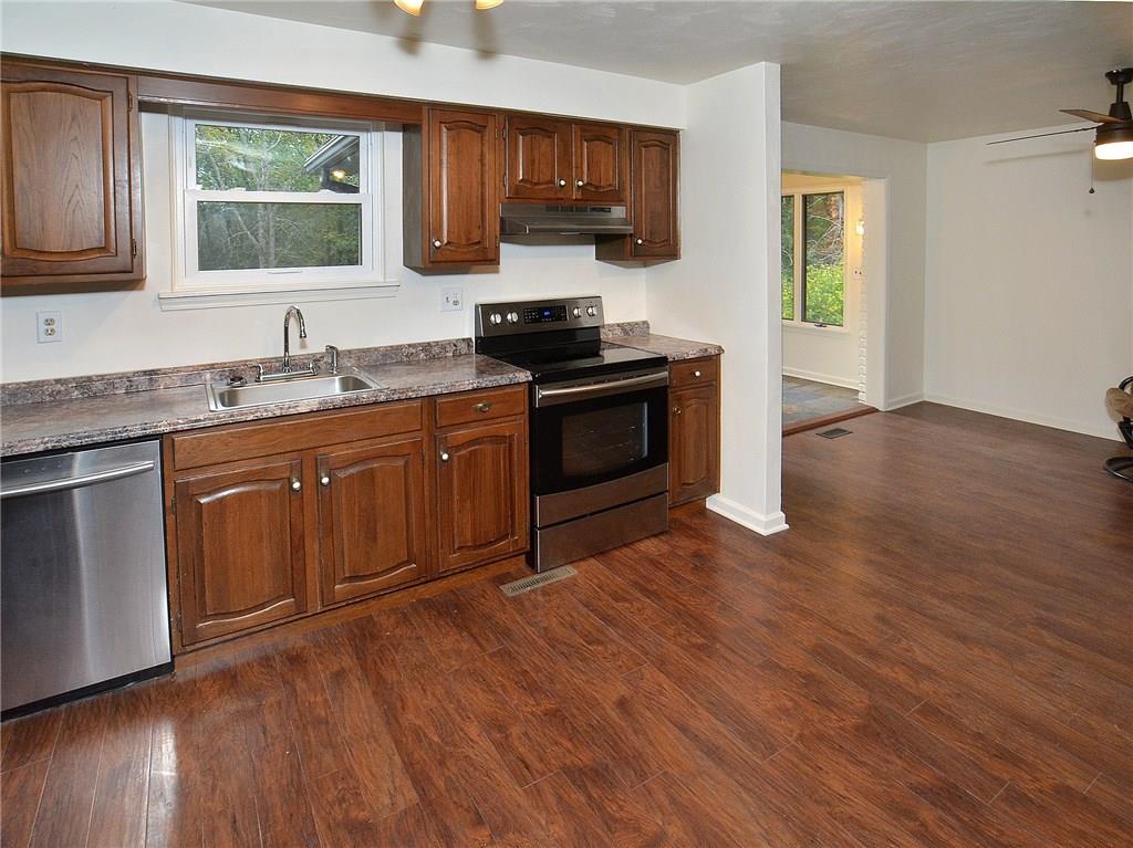 469 Lockwood Road Export, PA 15632 - Photo 5 of 24 Gallery Image 5