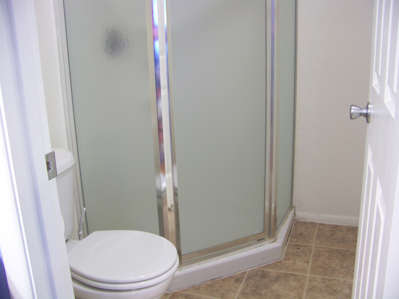 3402 North 32nd Street, Unit 102 Phoenix, AZ 85018 - Photo 19 of 24 BATHROOM