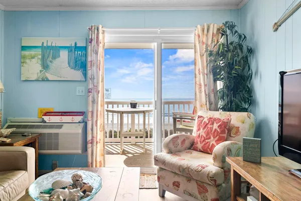$299,900 | 4315 South Ocean Boulevard, Unit 337, North Myrtle Beach, SC 29582