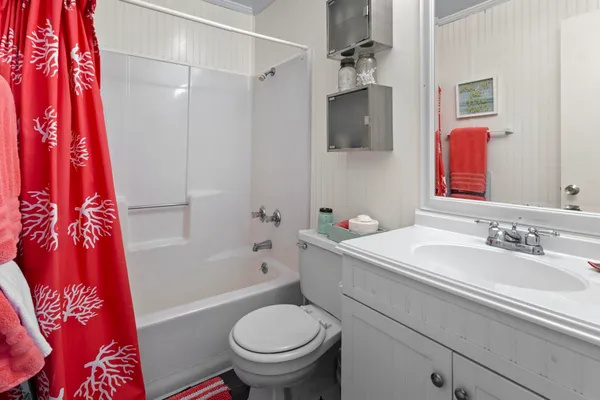 $299,900 | 4315 South Ocean Boulevard, Unit 337, North Myrtle Beach, SC 29582