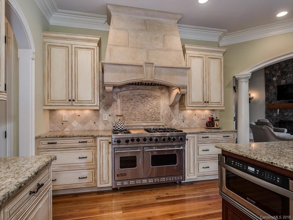 3031 Ferncliff Road Charlotte, NC 28211 - Photo 15 of 35