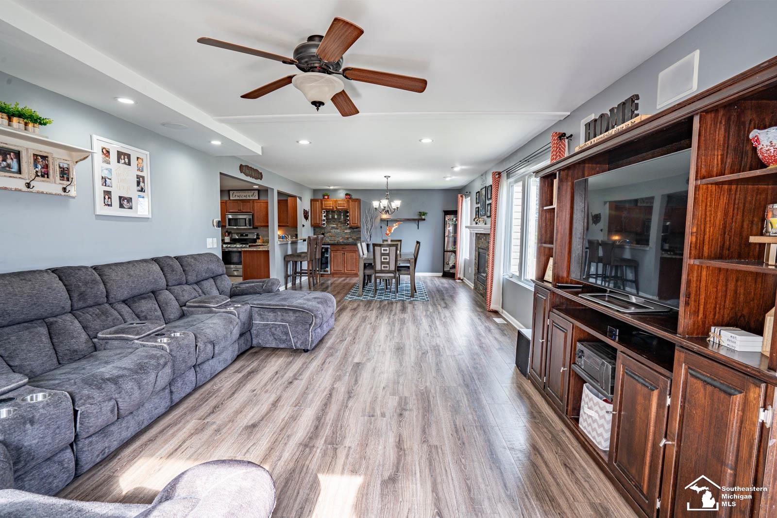 835 Golf Ridge Circle Dundee, MI 48131 - Photo 8 of 48