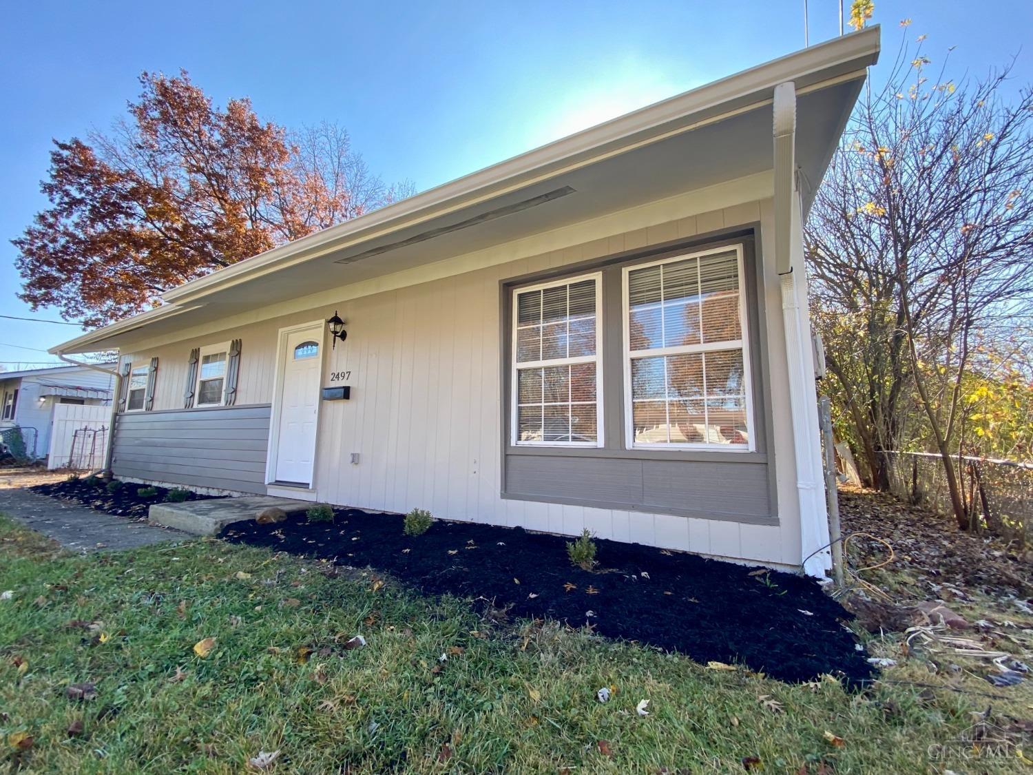 2497 Wenning Road Cincinnati, OH 45231 - Photo 3 of 41 Gallery Image 3