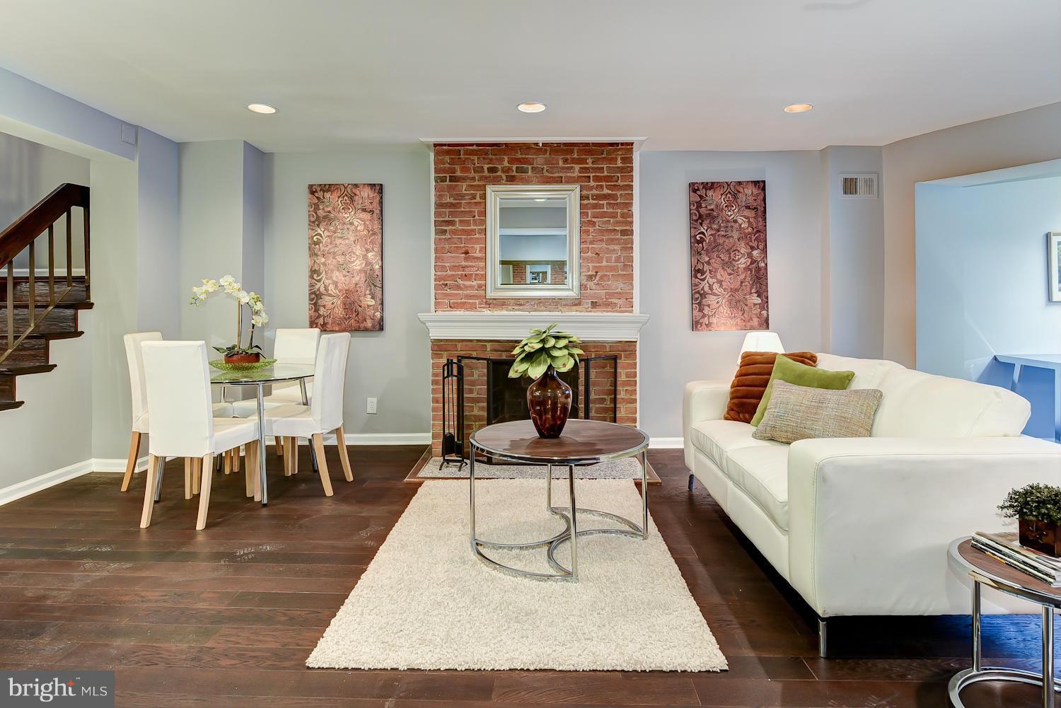 1625 S Street Northwest, Unit 1 Washington, DC 20009 - Photo 13 of 30 Living Room