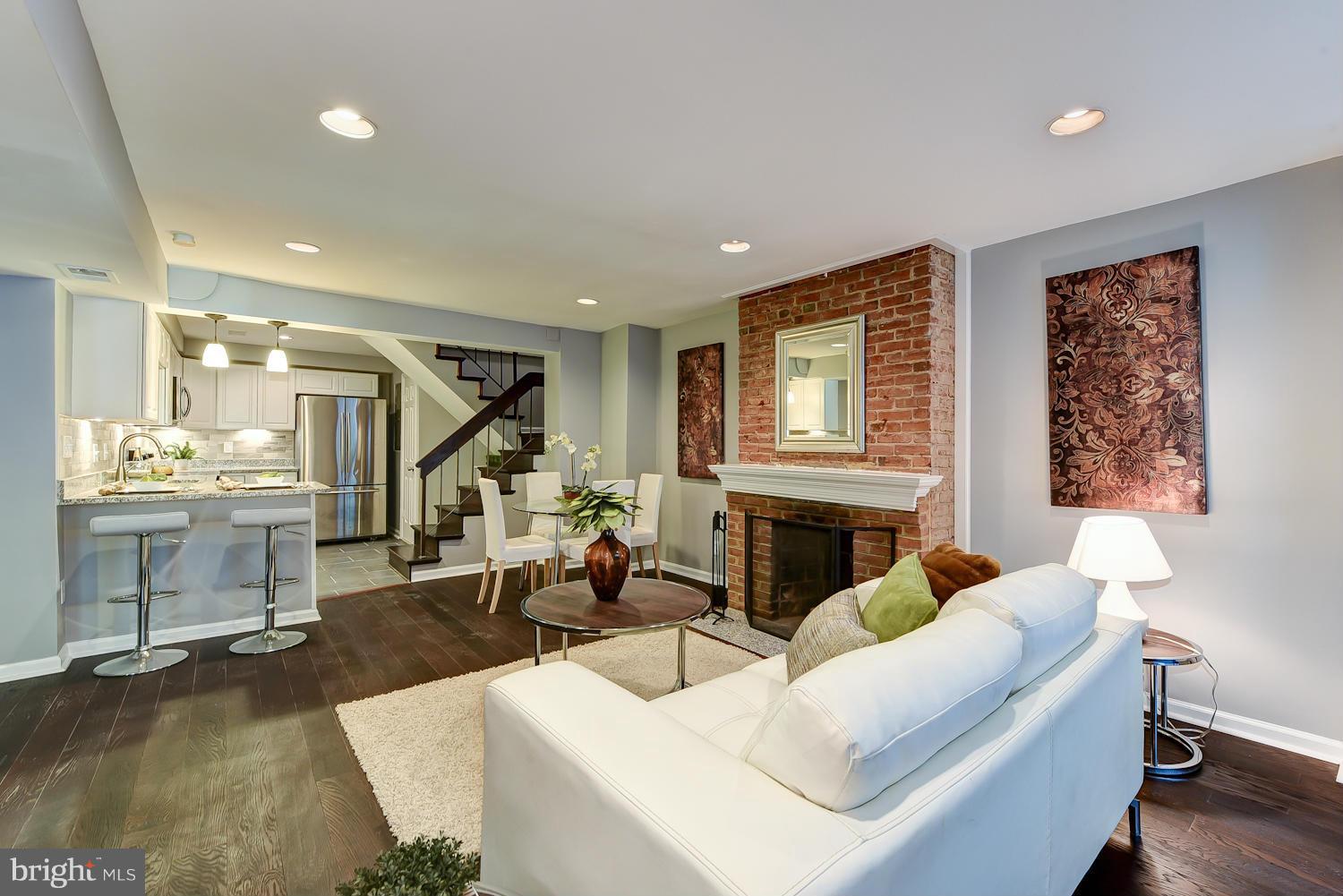 1625 S Street Northwest, Unit 1 Washington, DC 20009 - Photo 14 of 30 Living Room
