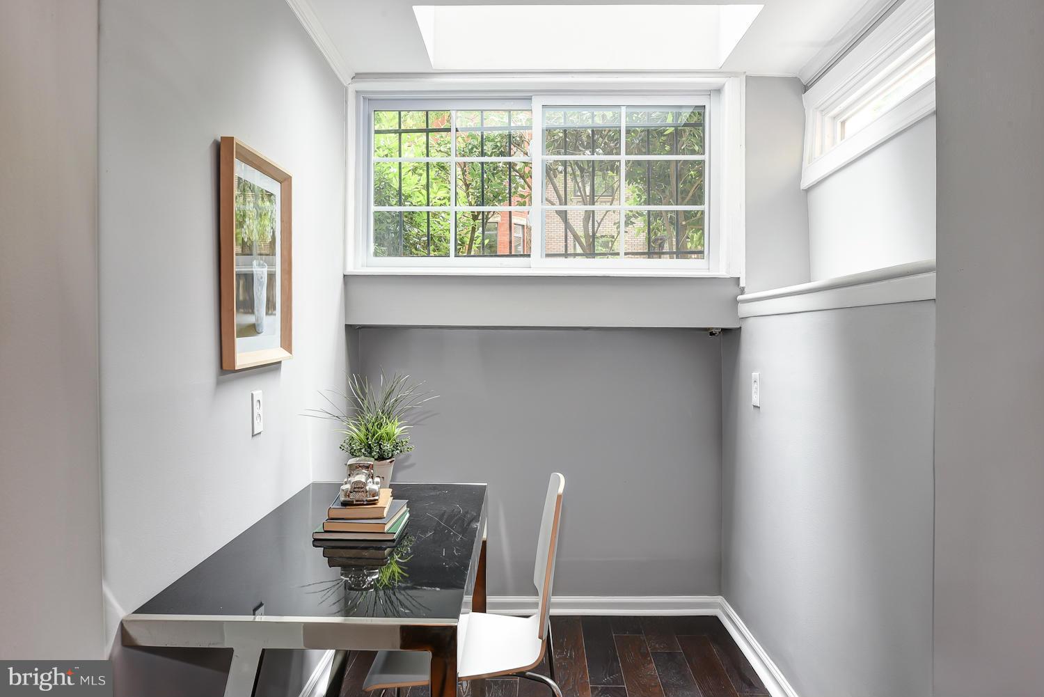 1625 S Street Northwest, Unit 1 Washington, DC 20009 - Photo 15 of 30 Study