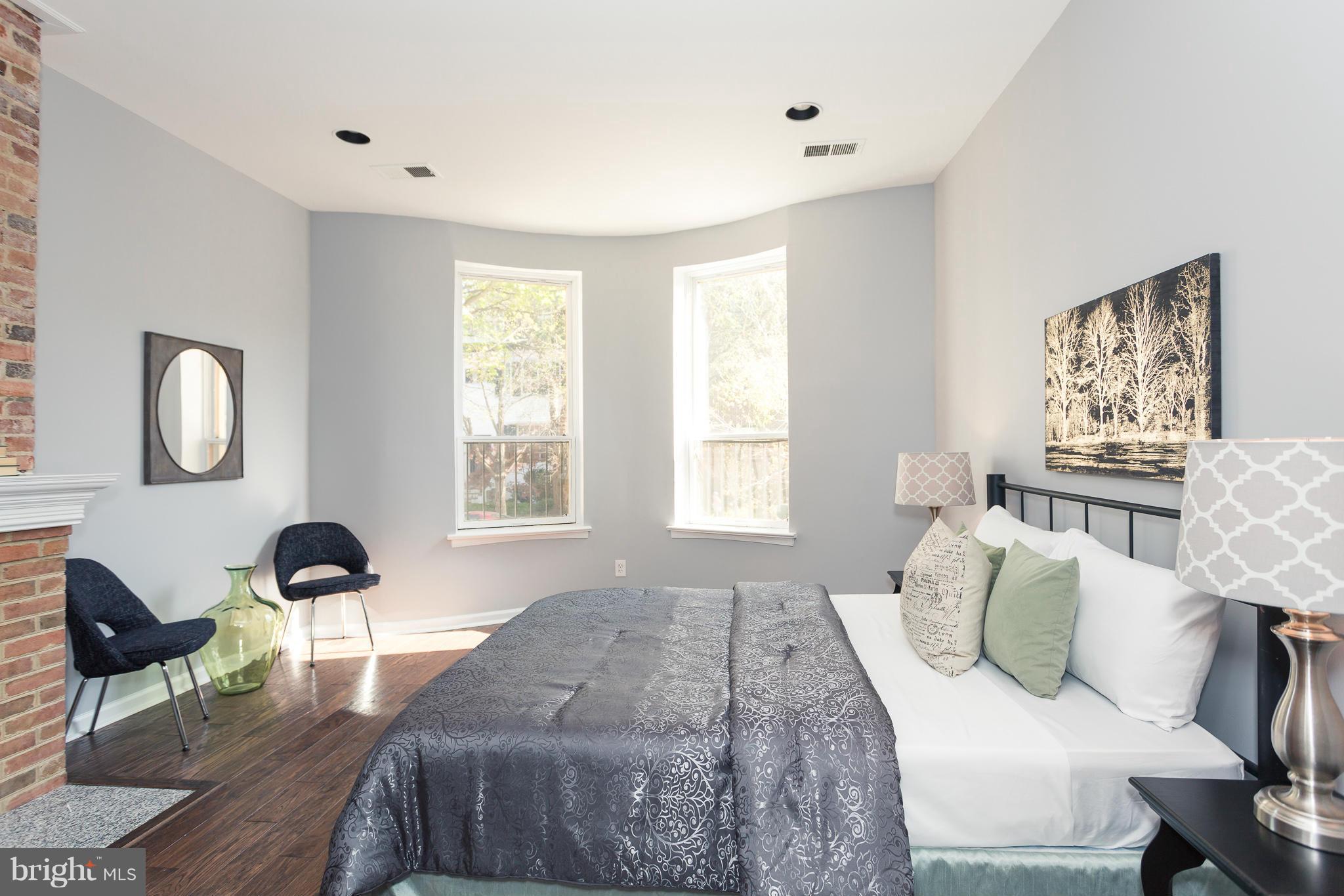 1625 S Street Northwest, Unit 1 Washington, DC 20009 - Photo 17 of 30 Bedroom (Master)