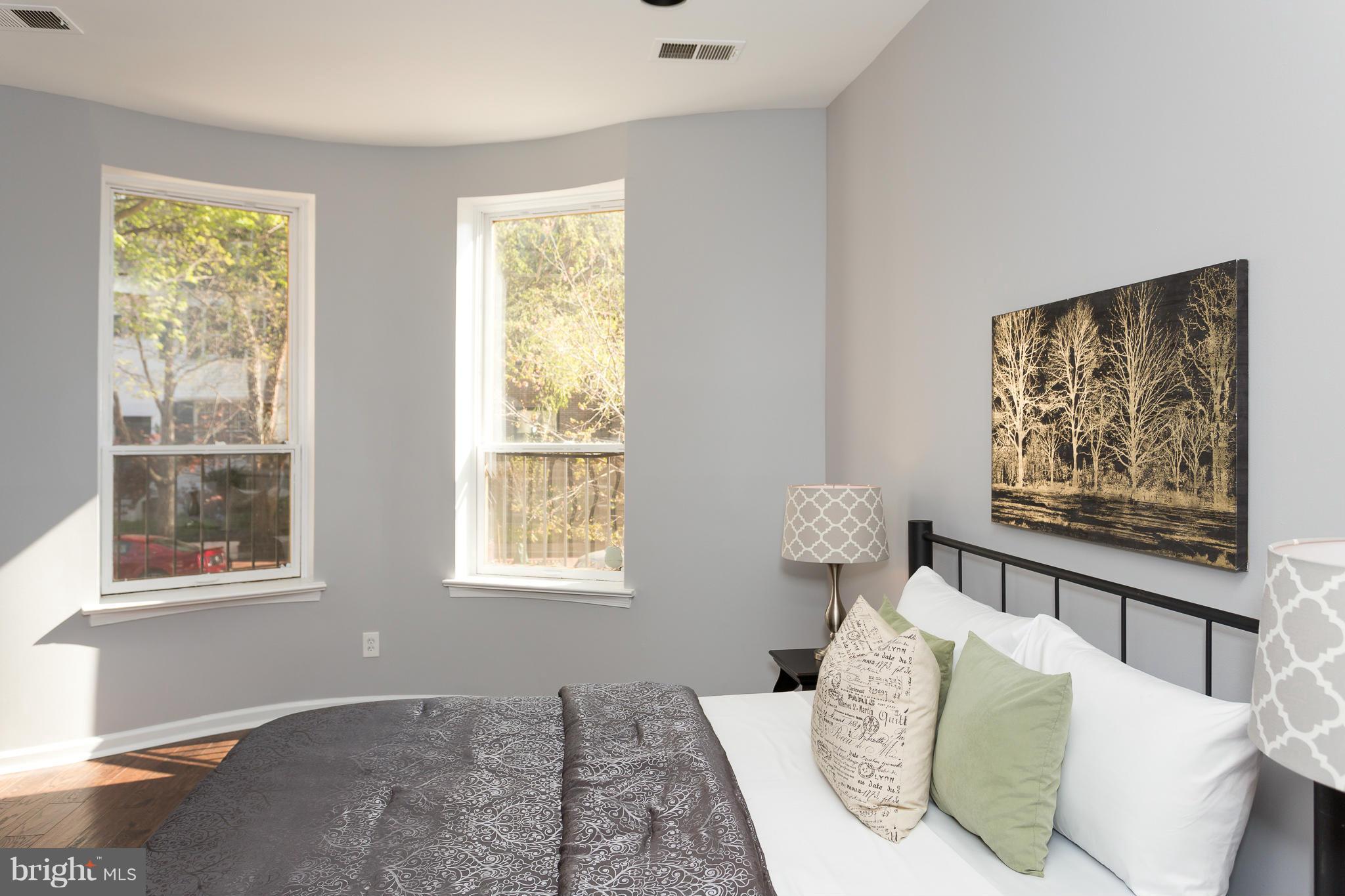 1625 S Street Northwest, Unit 1 Washington, DC 20009 - Photo 18 of 30 Bedroom (Master)
