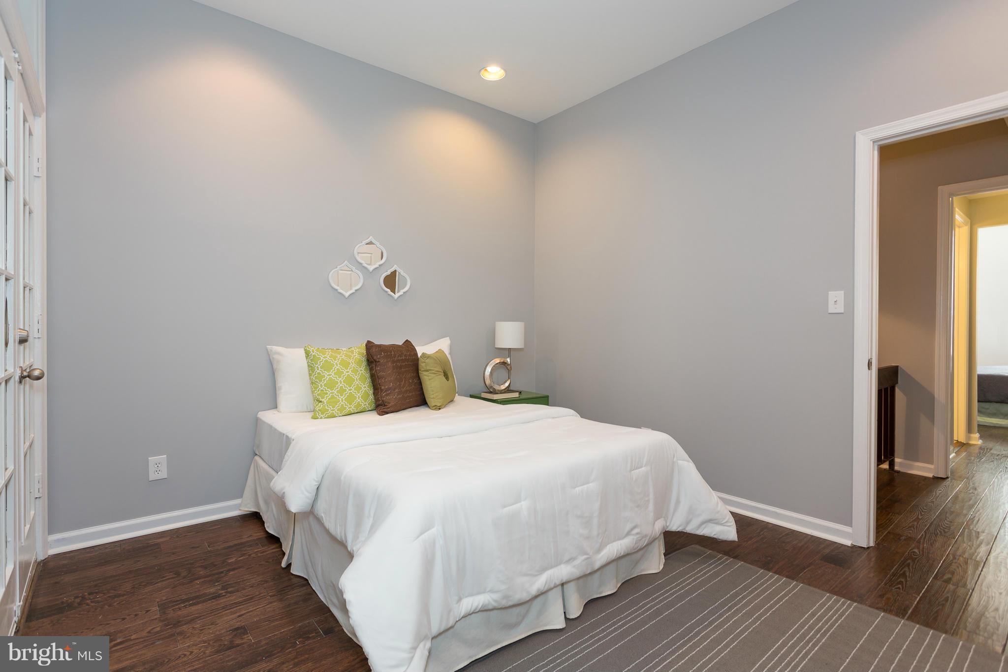 1625 S Street Northwest, Unit 1 Washington, DC 20009 - Photo 25 of 30 Bedroom