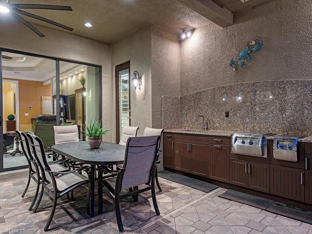 2975 Cinnamon Bay Circle Naples, FL 34119 - Photo 7 of 40