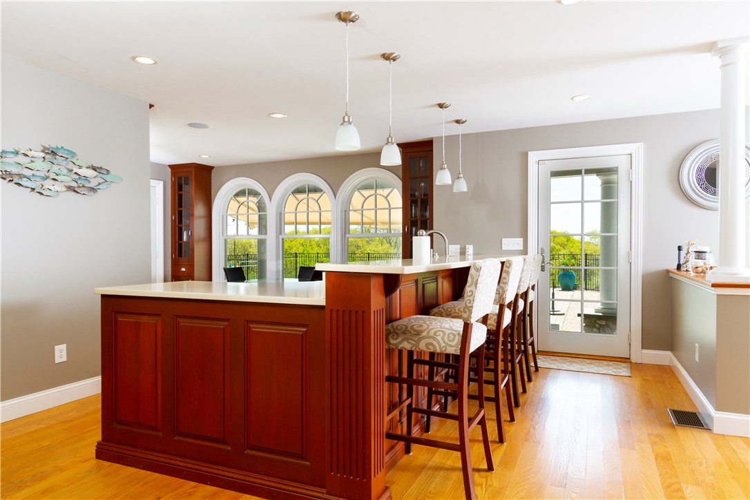 41 Happy Valley Road Westerly, RI 02891 - Photo 21 of 40 Guest Full Kitchen