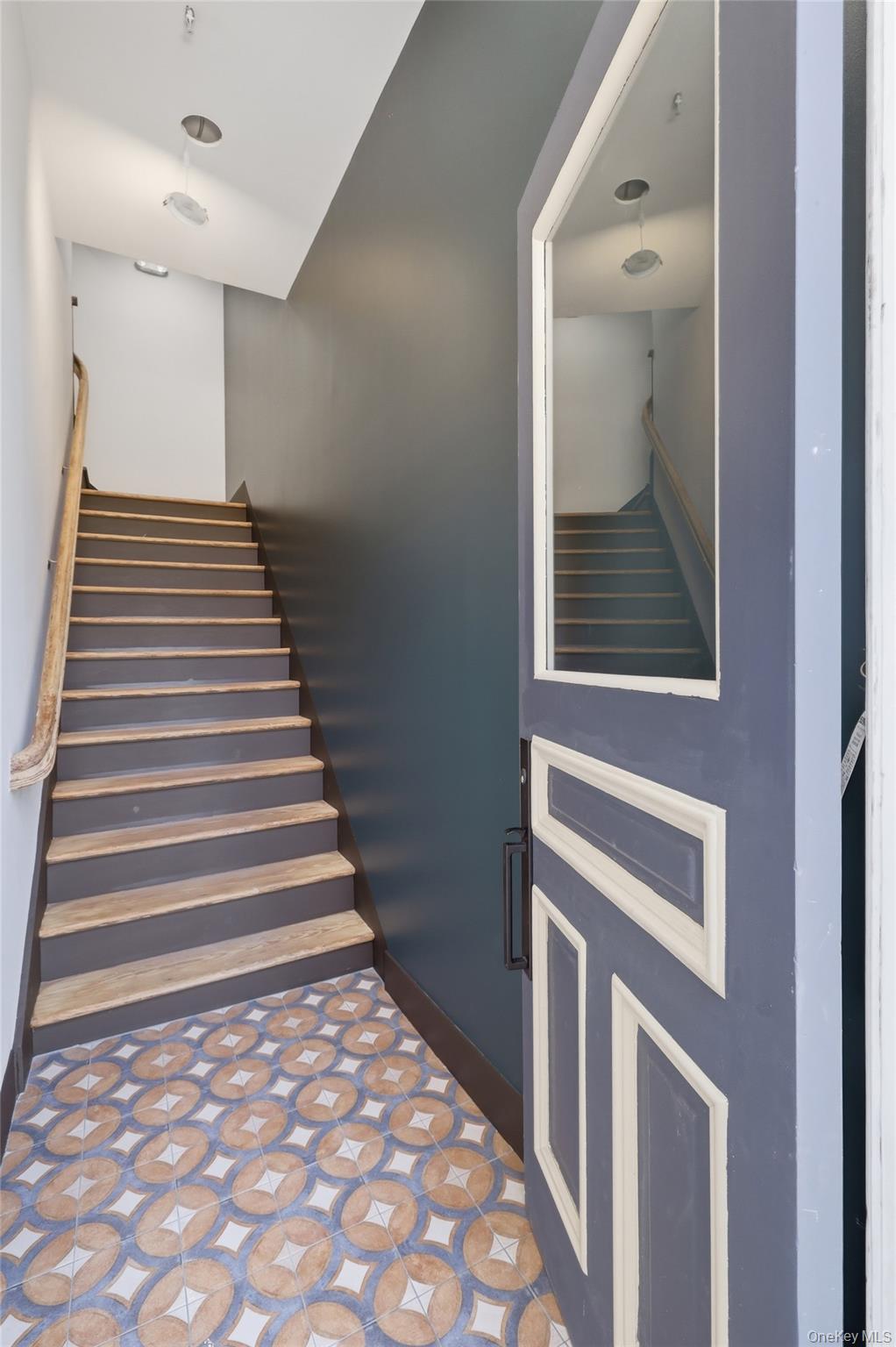 201 Main Street, Unit 2 Beacon, NY 12508 - Photo 15 of 24 Tiled Entry