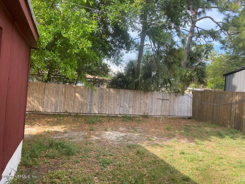 7503 Merrill Road Jacksonville, FL 32277 - Photo 23 of 23 Side lawn