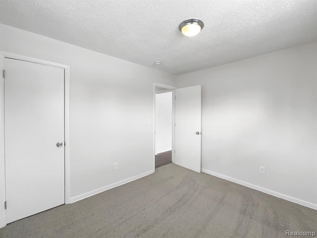 11340 Delano Street Romulus, MI 48174 - Photo 14 of 20
