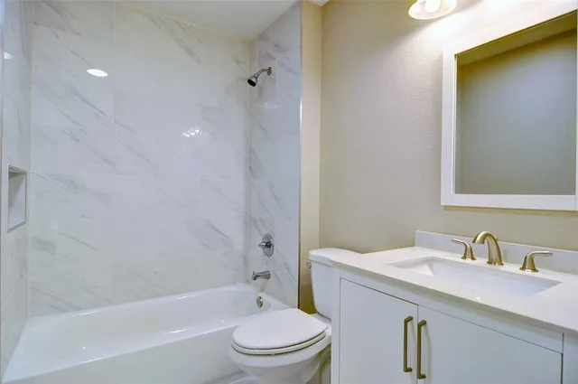 $2,300 | 3700 Jeanette Drive, Fort Worth, TX 76109