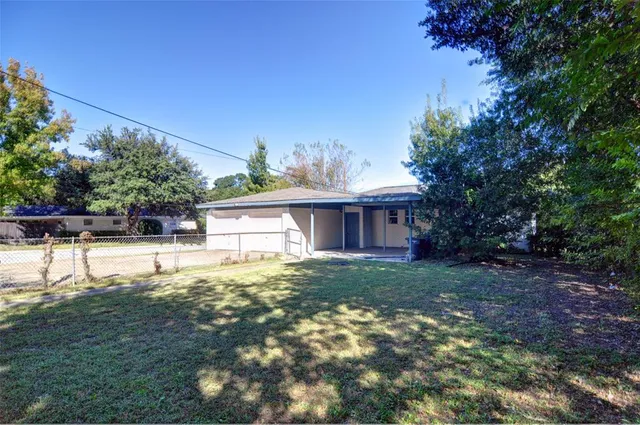 $2,300 | 3700 Jeanette Drive, Fort Worth, TX 76109