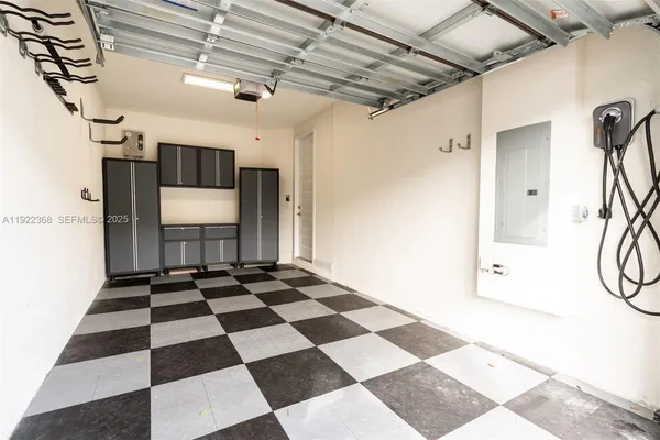 $599,999 | 15824 Northwest 91st Court, Miami Lakes, FL 33018