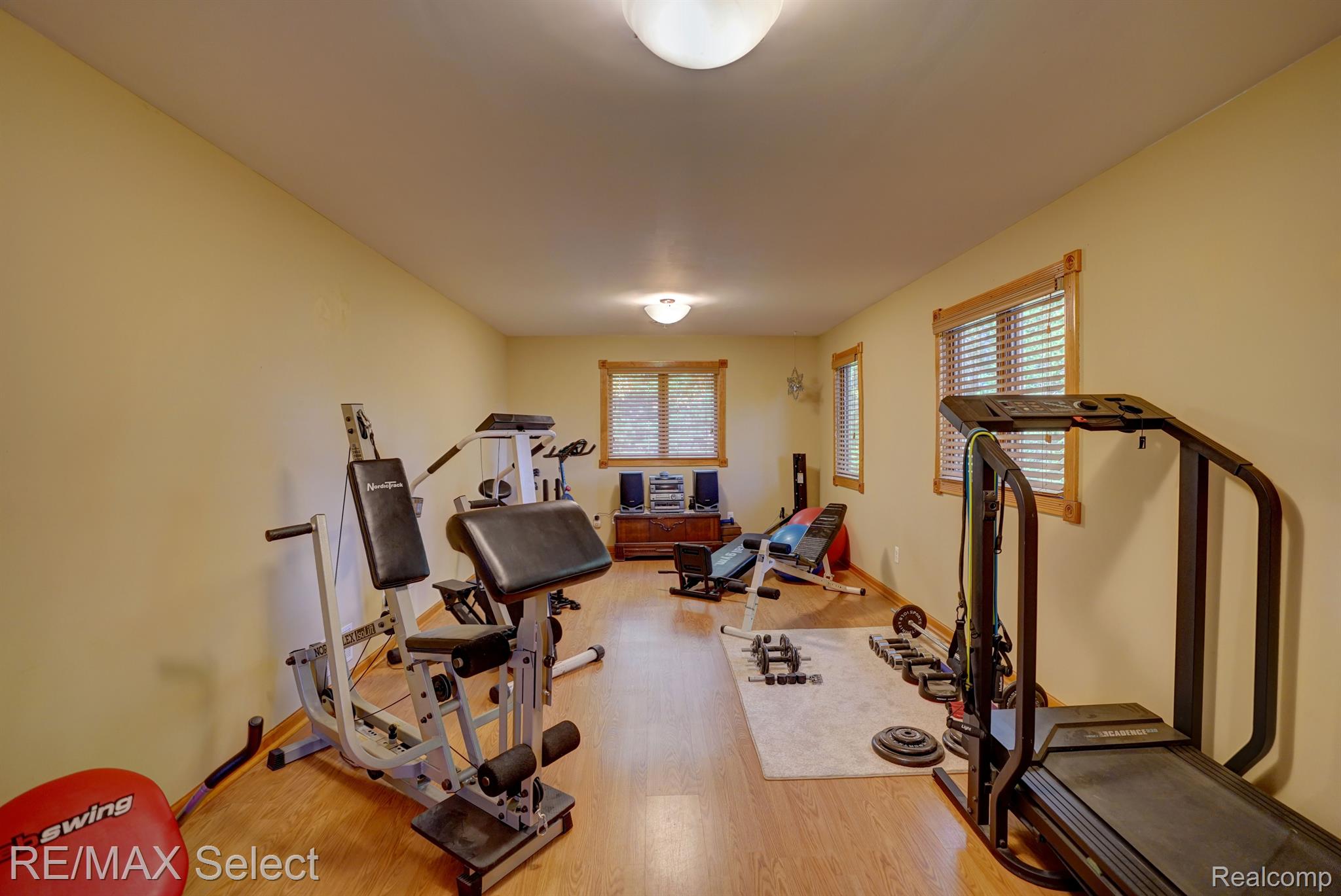 10000 Bennett Lake Road Fenton, MI 48430 - Photo 31 of 46 Gallery Image 31