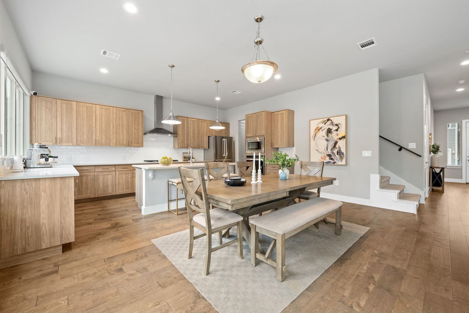 7806 Ryans Way Austin, TX 78726 - Photo 3 of 21 Dining area