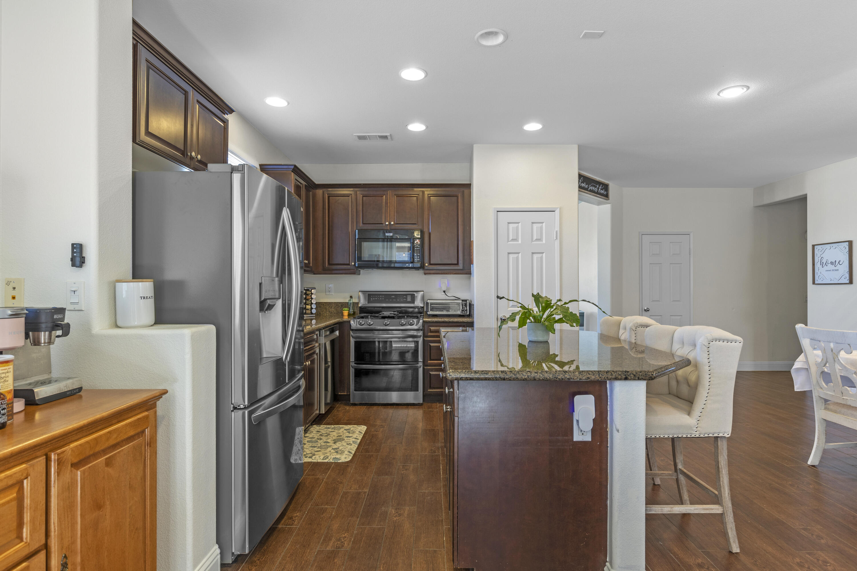 1309 Miranda Court Tehachapi, CA 93561 - Photo 11 of 29 6Y9A7183