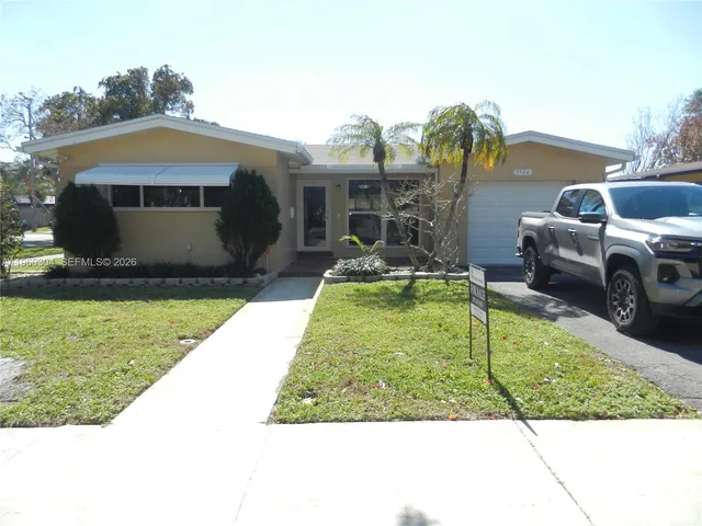 $625,000 | 3700 Cleveland Street, Hollywood, FL 33021