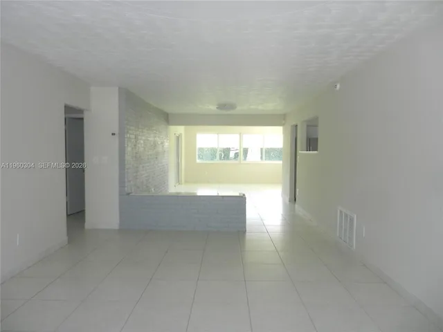$625,000 | 3700 Cleveland Street, Hollywood, FL 33021