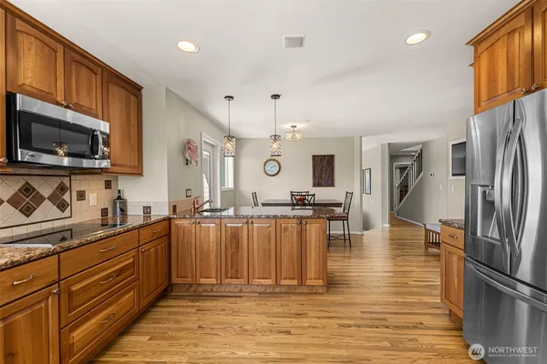 $969,000 | 591 Daniels Drive Northeast, East Wenatchee, WA 98802