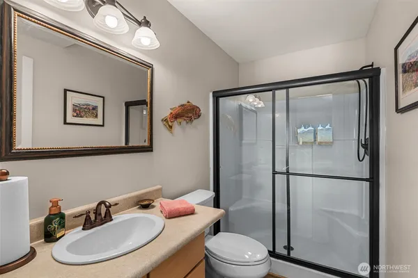 $969,000 | 591 Daniels Drive Northeast, East Wenatchee, WA 98802