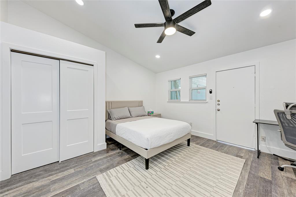 2302 Leon Street, Unit 5 Austin, TX 78705 - Photo 6 of 9