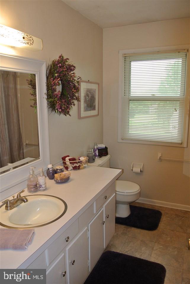 4248 Snavely Road Elizabethtown, PA 17022 - Photo 18 of 23 Gallery Image 18