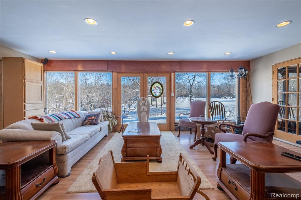1191 Gage Road Holly, MI 48442 - Photo 22 of 53