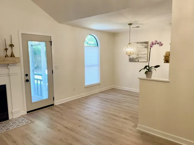 $664,900 | 2010 Armory Drive, Mount Pleasant, SC 29466