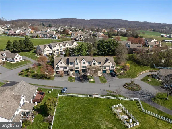 $369,000 | 54 Saddler Drive, Elverson, PA 19520