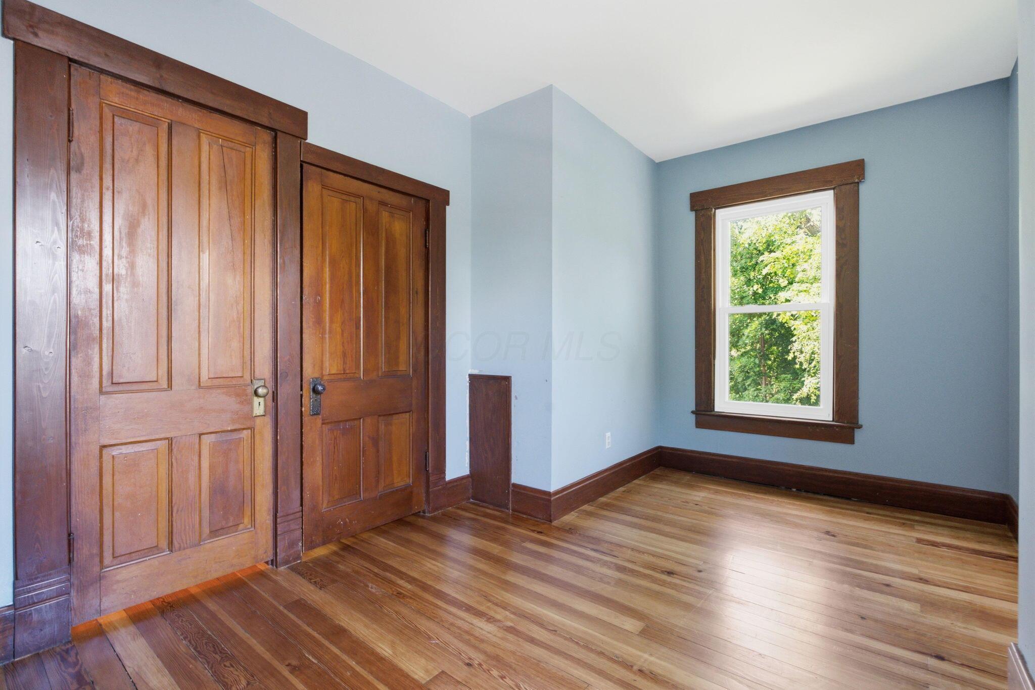 484 County Line Road Westerville, OH 43082 - Photo 10 of 72