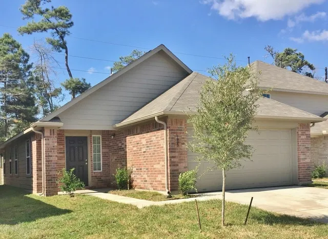 $1,735 | 10123 Piave Drive, Houston, TX 77044