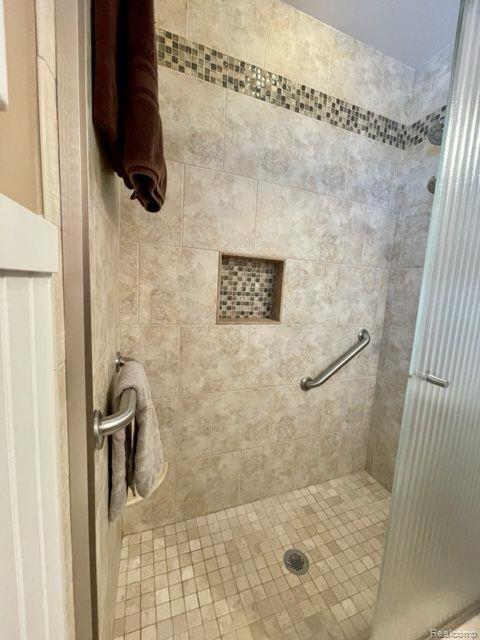 254 Texas Avenue Rochester Hills, MI 48309 - Photo 12 of 29