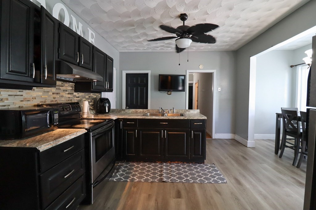 243-245 Orange Street Springfield, MA 01108 - Photo 13 of 20