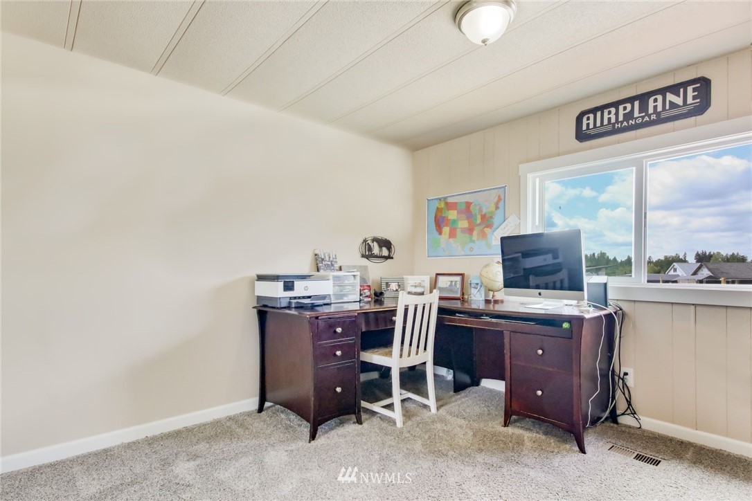 30524 Webster Road East Graham, WA 98338 - Photo 18 of 26