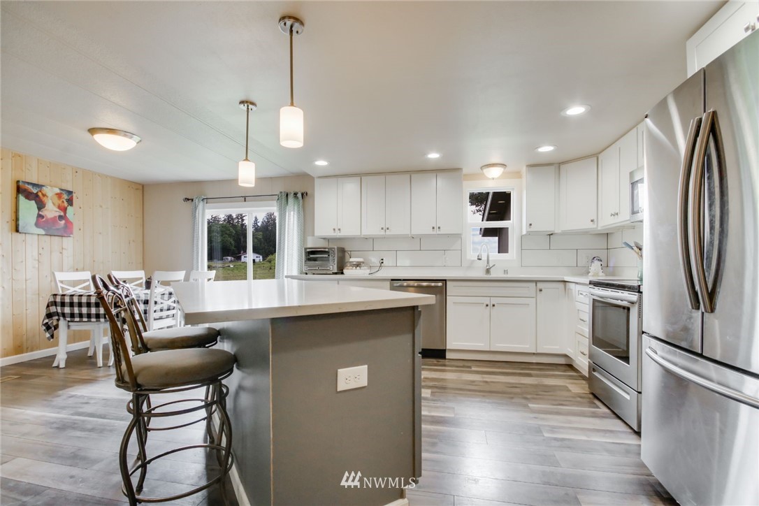 30524 Webster Road East Graham, WA 98338 - Photo 10 of 26
