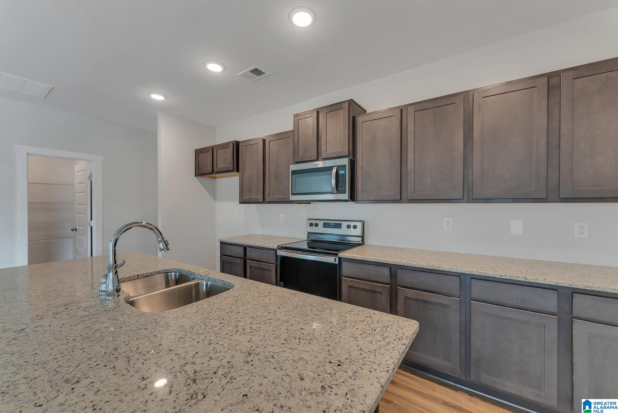 4207 Textile Lane Huntsville, AL 35805 - Photo 13 of 35