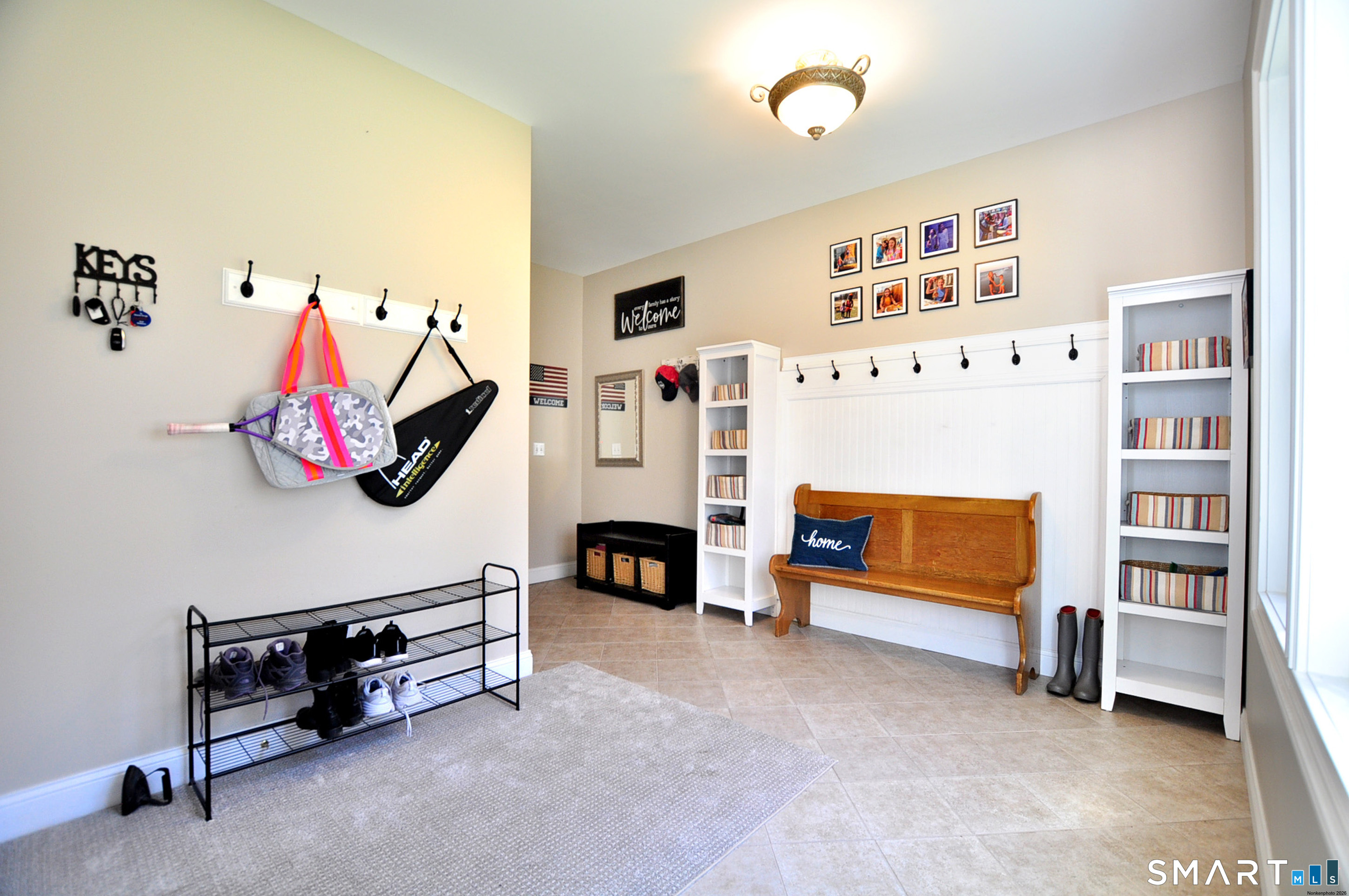 82 Indian Hill Road Canton, CT 06019 - Photo 17 of 41 Large mudroom off of garage
