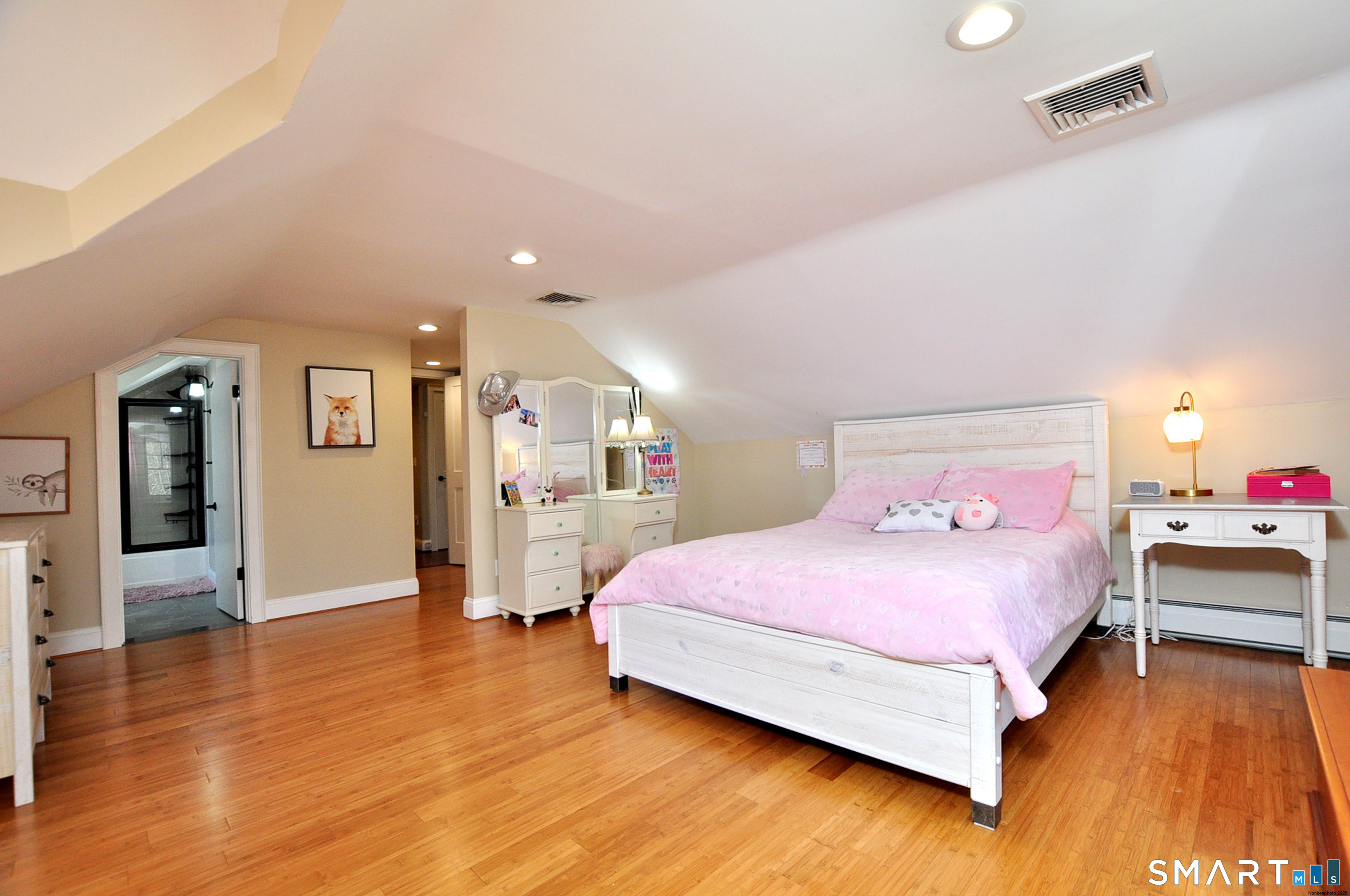 82 Indian Hill Road Canton, CT 06019 - Photo 26 of 41 Large bedroom with private bath and hardwood floors