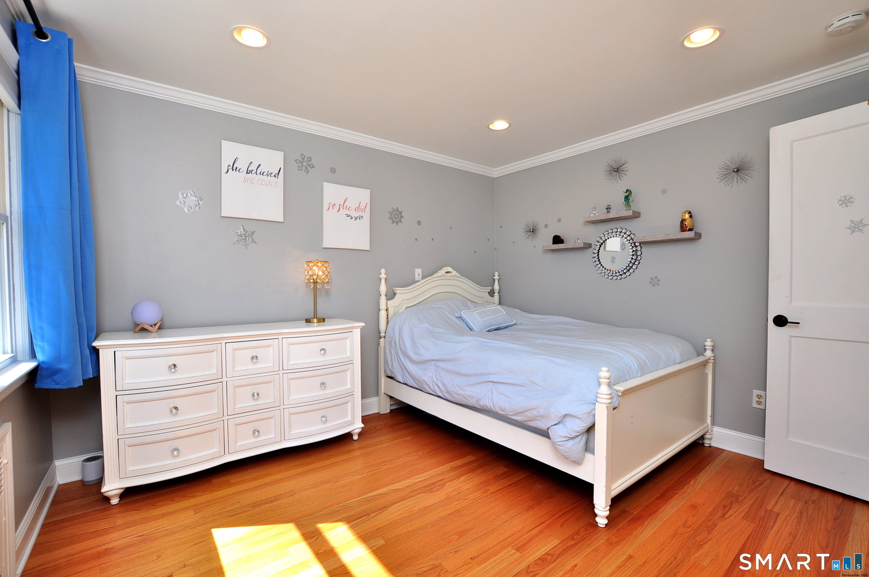 82 Indian Hill Road Canton, CT 06019 - Photo 30 of 41 Beautiful hardwood floors on this lovely main level bedroom
