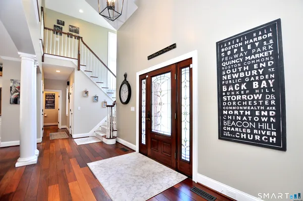 $995,000 | 82 Indian Hill Road, Canton, CT 06019